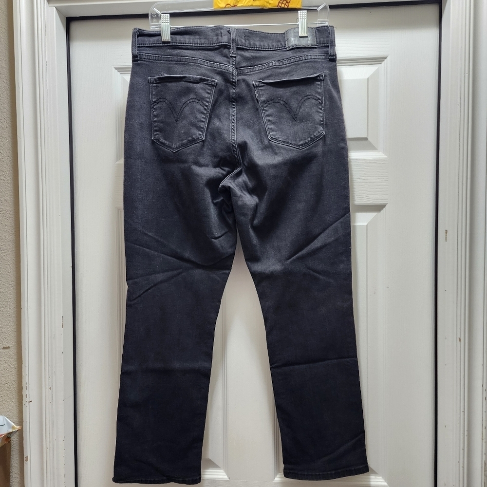 Levi's Jeans Women's 12S 31x38 Classic Straight Black 31 X 28 Dark Wash - Picture 2 of 9